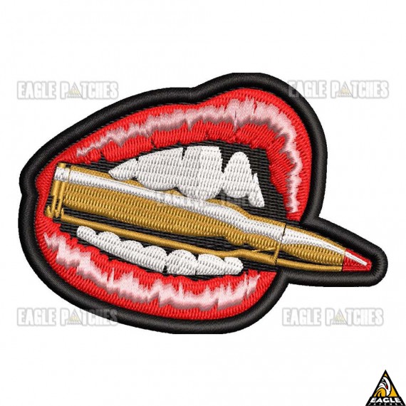 Patch Bordado Bullet In The Teeth