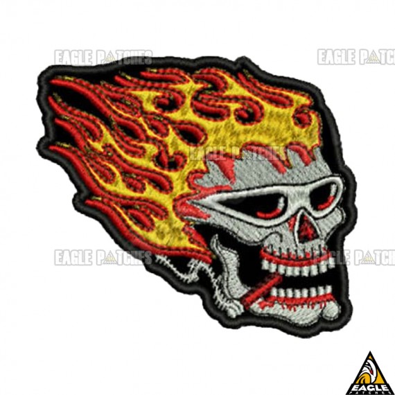 Patch Bordado Caveira de Fogo